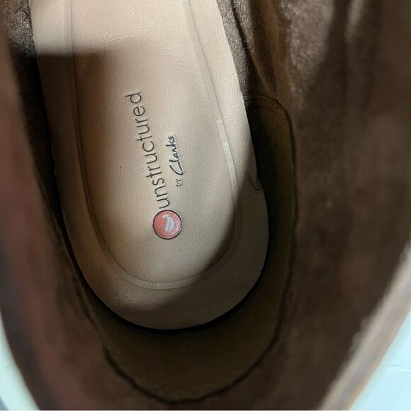 CLARKS Unstructured Boots Carleta Lyon Brown Nubuck Leather Booties Size 9.5 - Picture 7 of 8